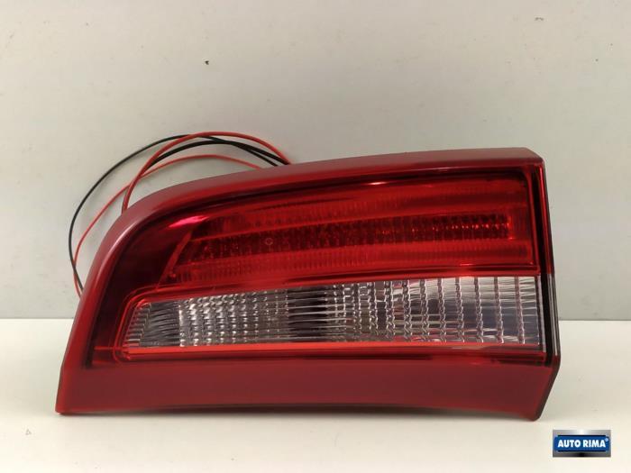 Achterlicht rechts van een Volvo S60, Gebruikt, -, -, Ophalen of Verzenden