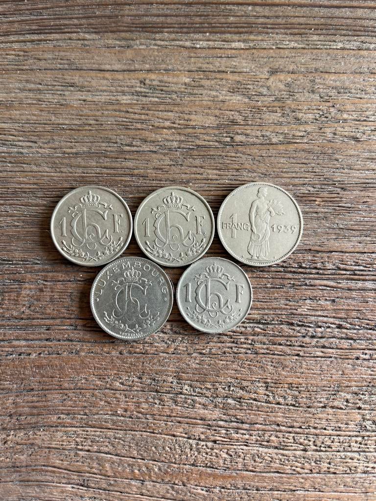 Luxemburg 1 frank munten 1928–1952 (oud type, 5 stuks), Postzegels en Munten, Ophalen of Verzenden, Overige landen, Setje