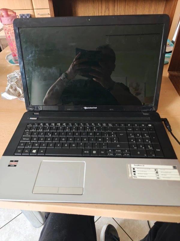 Pc portable Packard Bell pour pièce ou.., Computers en Software, Packard bell, Ophalen of Verzenden, Azerty, 256 GB of meer