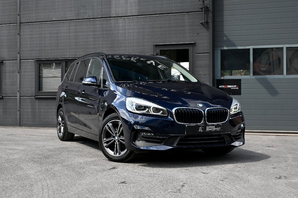 BMW 216i Gran Tourer- Sportline - Camera - LED - Trekhaak, Auto's, Dealer onderhouden, Bedrijf, 5 zetels, 5 deurs