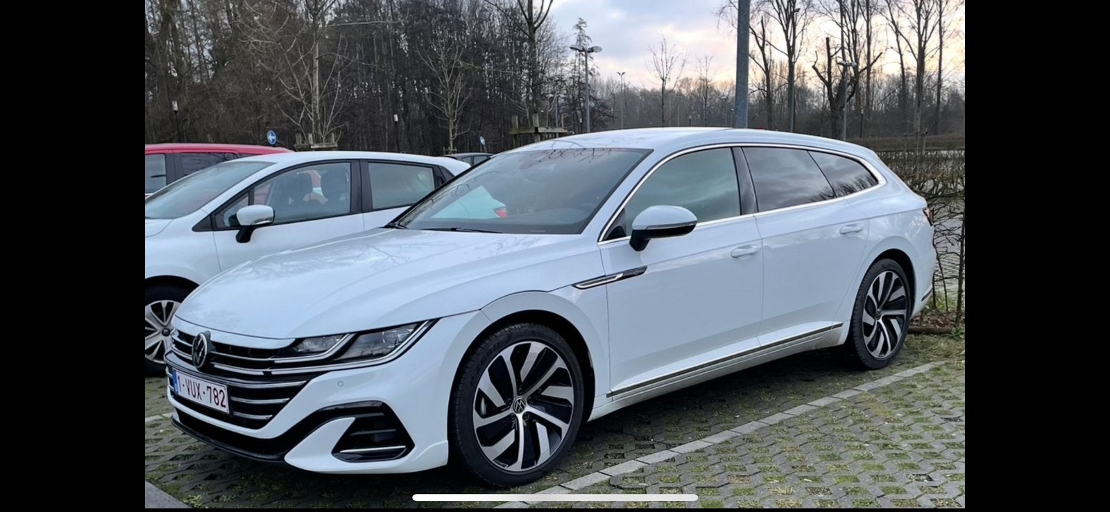 Volkswagen Arteon SB 2.0 TSI R-Line DSG, Auto's, Arteon, Euro 6, 4 cilinders, Leder en Stof
