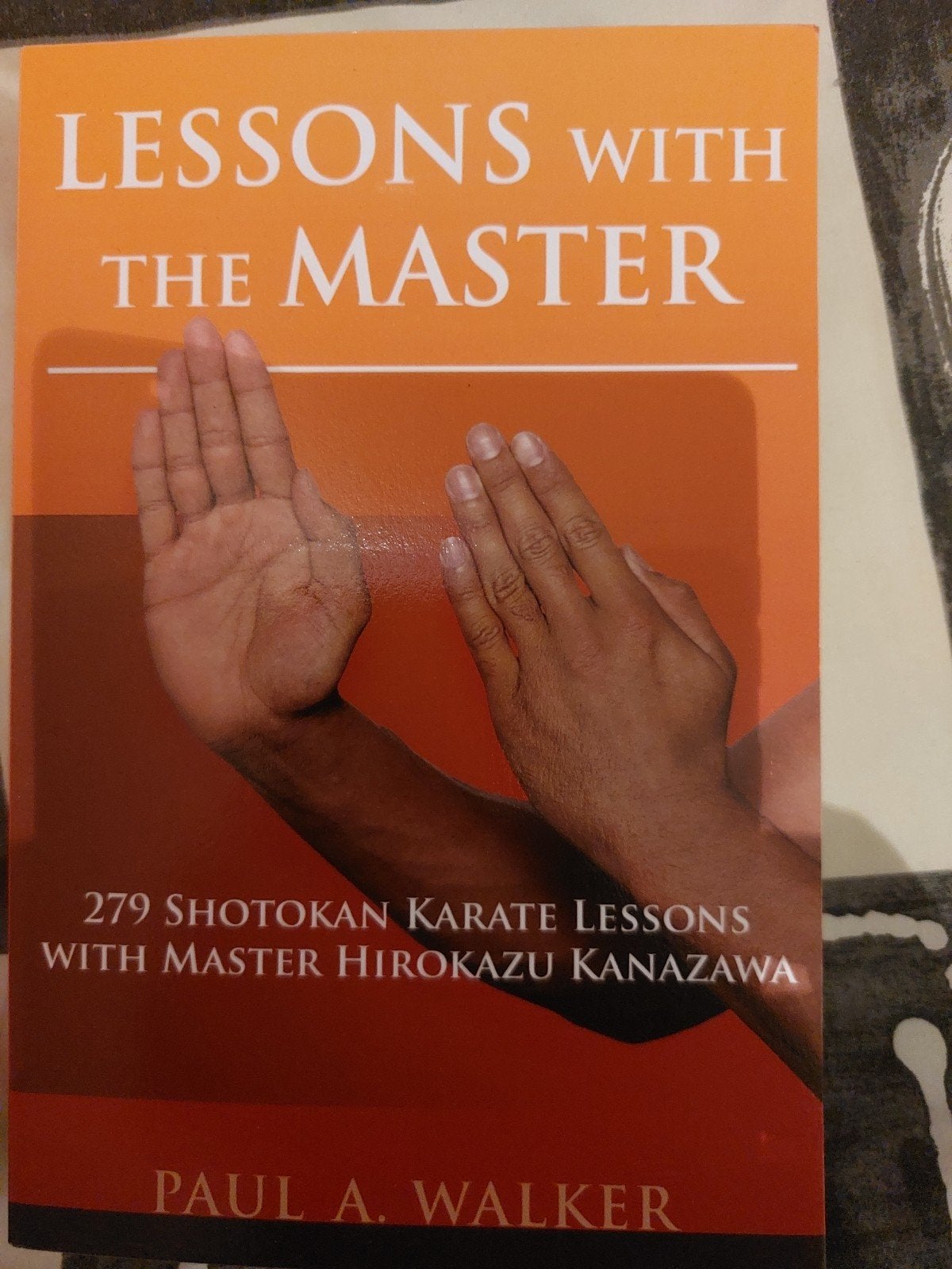 Lessons with the Master - (karate), Boeken, Paul a. walker, Ophalen of Verzenden, Vechtsport, Nieuw