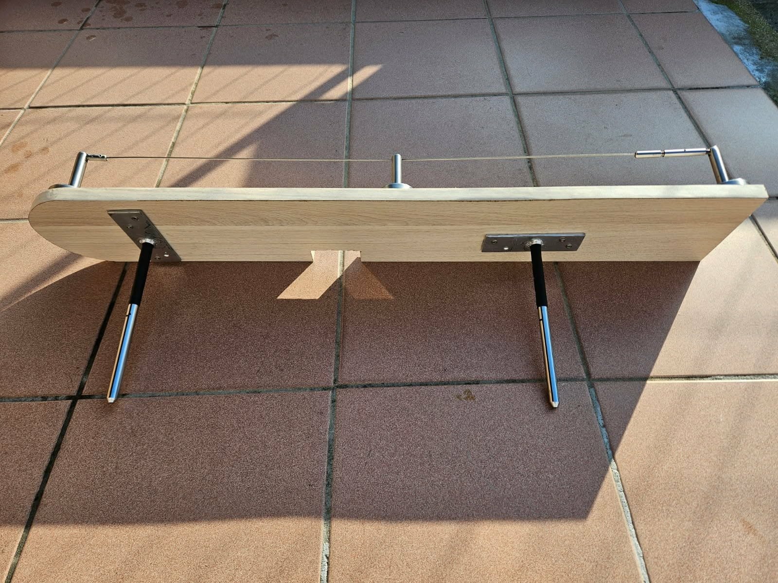 Camperbord (Etagere), Enlèvement