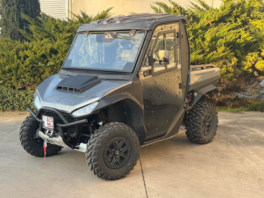 Segway ut10x gator, Motoren, 2 cilinders, 1000 cc