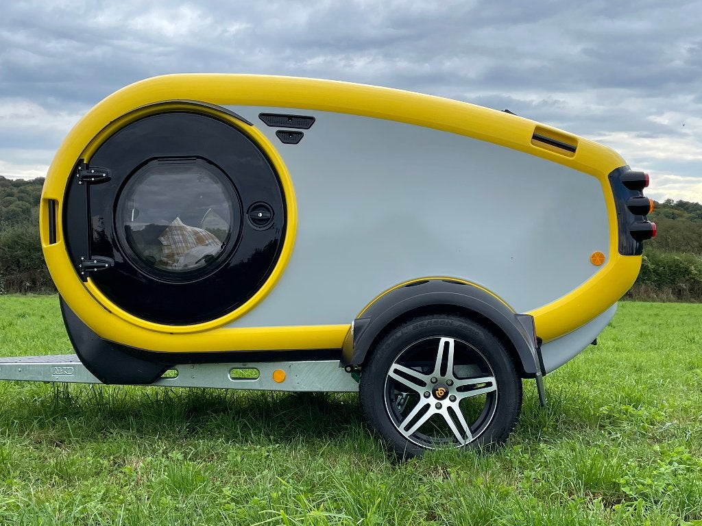 Mini caravane Mink S Camper, Caravanes & Camping, Caravanes, Panneau solaire, Particulier, Jusqu'à 500 kg, Jusqu'à 2