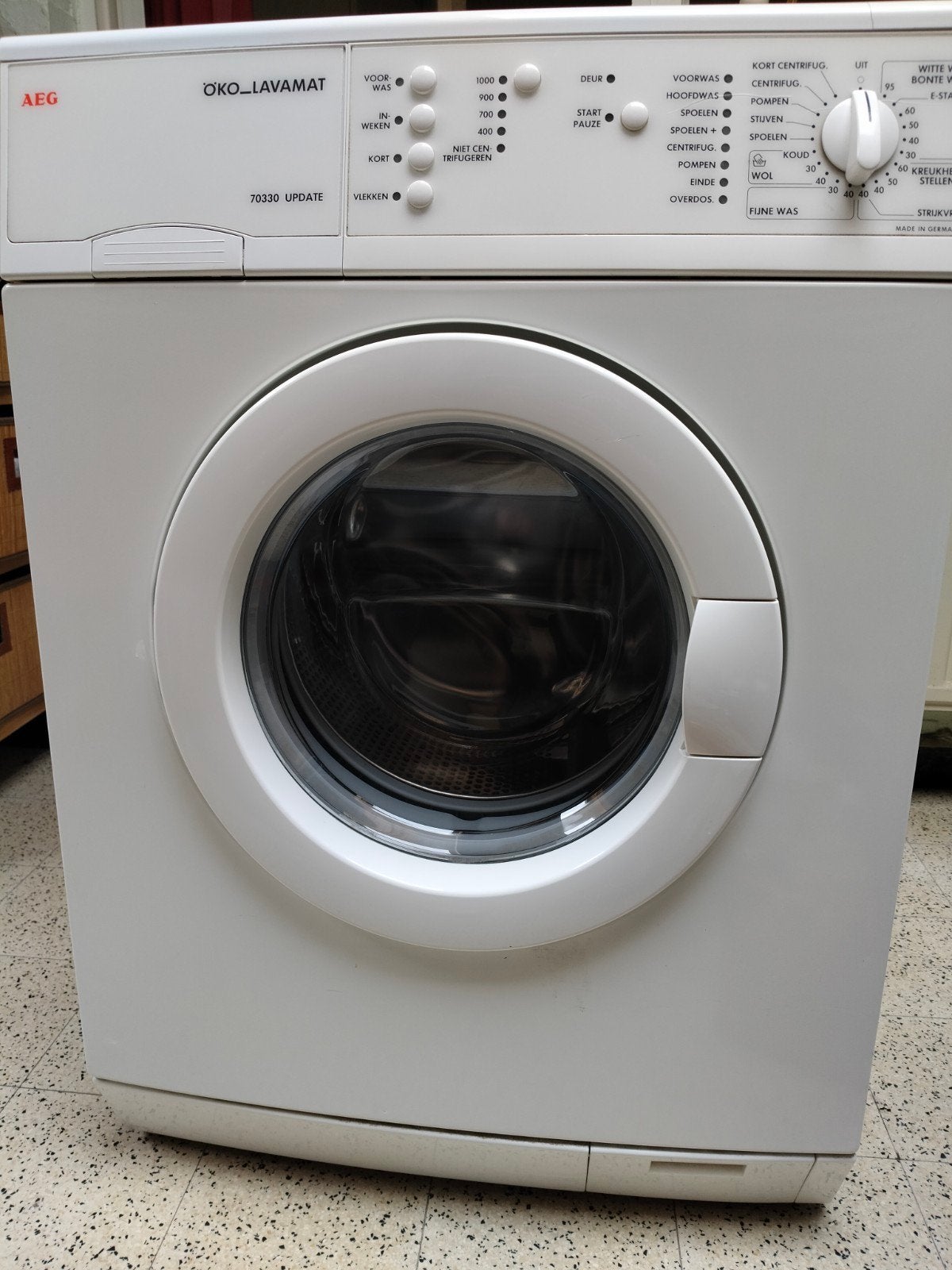 Perfect werkend wasmachine AEG, Ophalen, 1200 tot 1600 toeren, 4 tot 6 kg, Voorlader