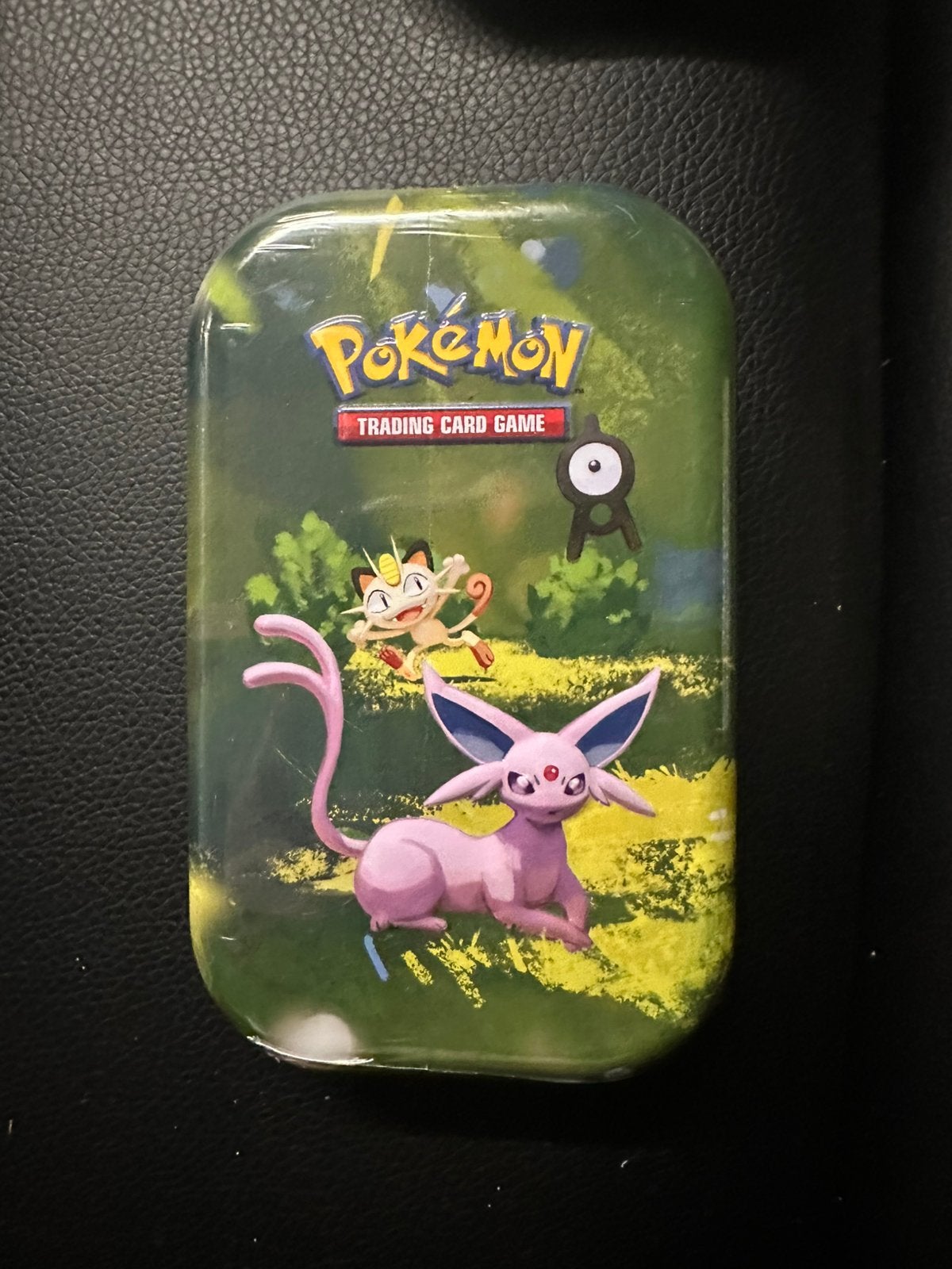 Pokémon 30th anniversary Espeon Tin SEALED, Ophalen of Verzenden, Nieuw, Boosterbox
