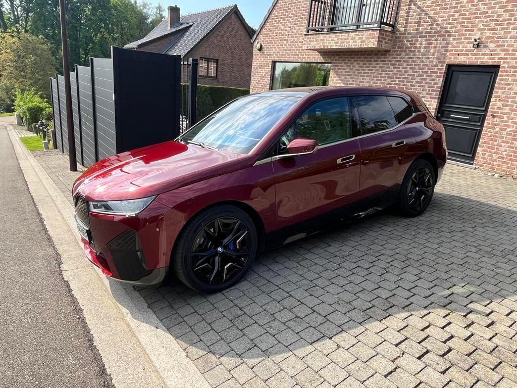 BMW IX 50 long range 61500km mod 2023, Auto's, BMW, Automaat, Monovolume, Euro 6, Overige kleuren