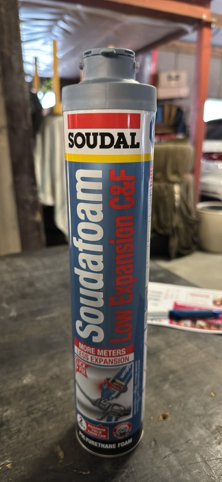 Purpistool met schuim en cleaner, Doe-het-zelf en Bouw, Ophalen of Verzenden, Zo goed als nieuw, Overige materialen