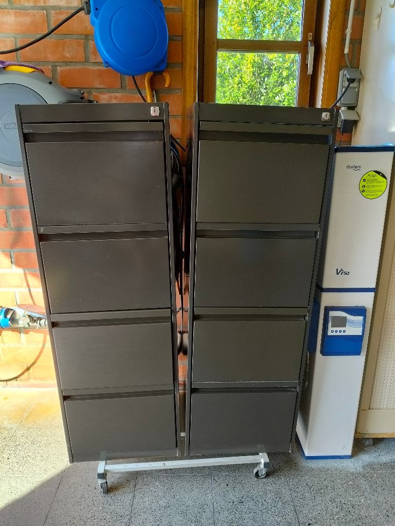 archiefkasten, dossierkast  2 x, Ophalen