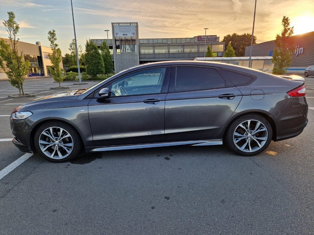 Ford Mondeo ST 2.0 Tdci 150pk(Bouw2016/111.000km)Euro6b, Autos, 1197 cm³, Argent ou Gris, Achat, Entreprise