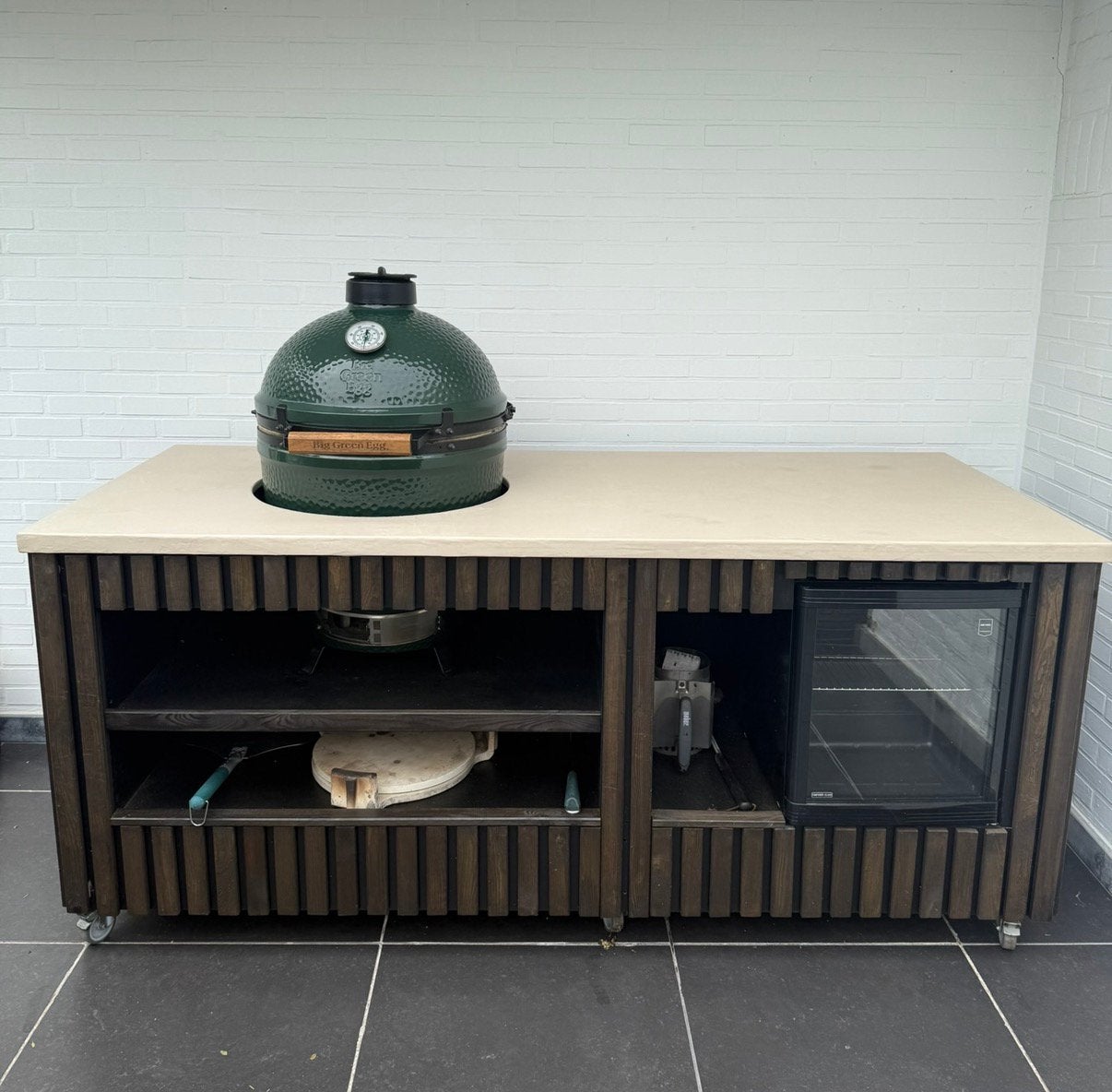 Big Green Egg Large incl. Meubel, Ophalen, Zo goed als nieuw