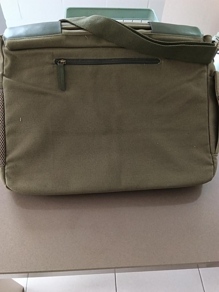 Grand sac pour ordinateur, Neuf, Enlèvement ou Envoi, Vert, Sac à bandoulière