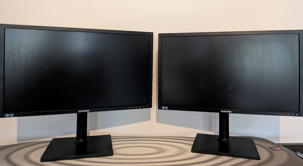 2x monitor 24inch Samsung S24E450B + dual monitor beugel, Informatique & Logiciels, Moniteurs, Utilisé, 60 Hz ou moins, DVI, VGA