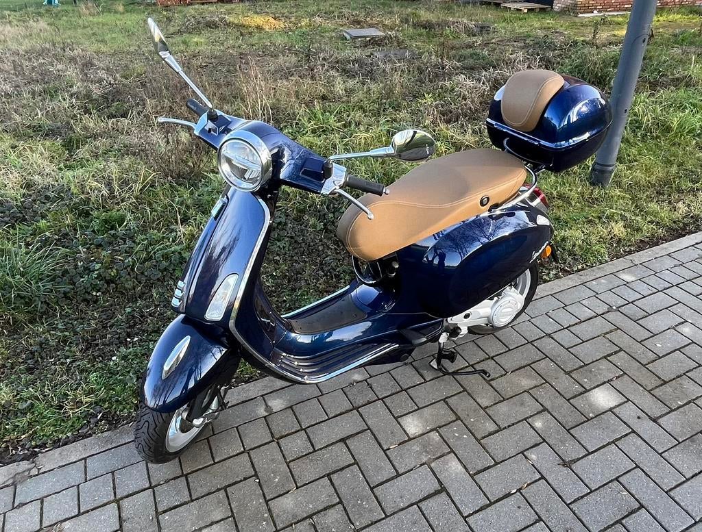 Piaggio vespa primavera, Fietsen en Brommers, Scooters | Vespa, Ophalen, Gebruikt, Overige modellen, Klasse B (45 km/u)