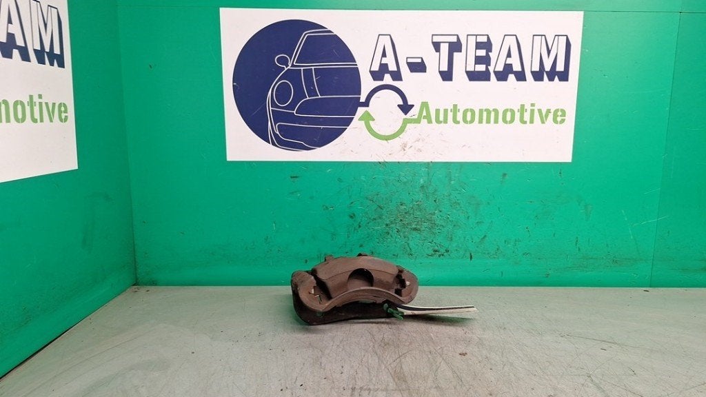 ETRIER DE FREIN AVANT GAUCHE Opel Corsa C (F08 / 68), Opel, Opel Automobile GmbH, Utilisé, Kontakt-opel@opel.com