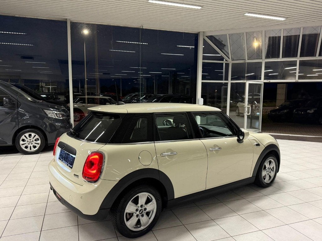 Mini One 1.5i Essence Automatique 75kW Euro 6d-T-E-ISC, Autos, Mini, Achat, Euro 6, Entreprise, Capteur de stationnement