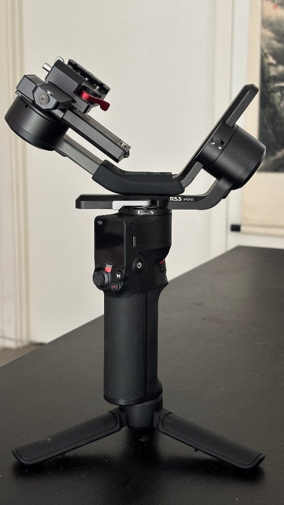Stabilisateur DJI RS 3 Mini + sling, Enlèvement, Comme neuf, Stabilisation sur 3 axes, DJI
