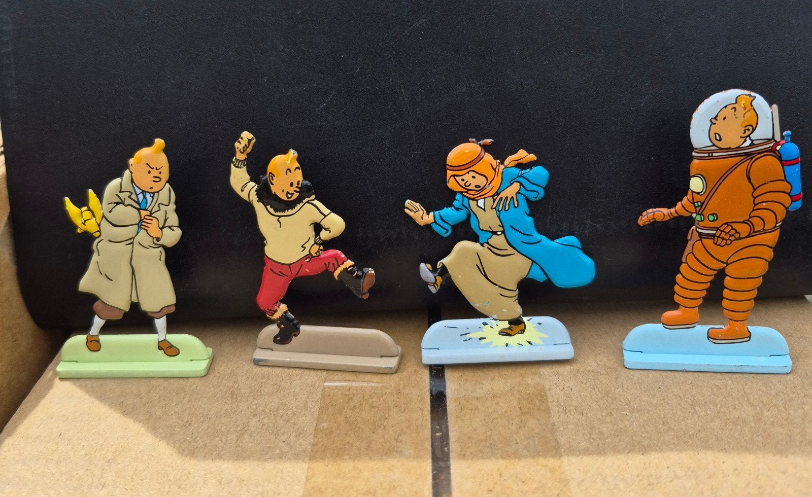 Tintin 4 figurines officielle collection, Collections, Statues & Figurines