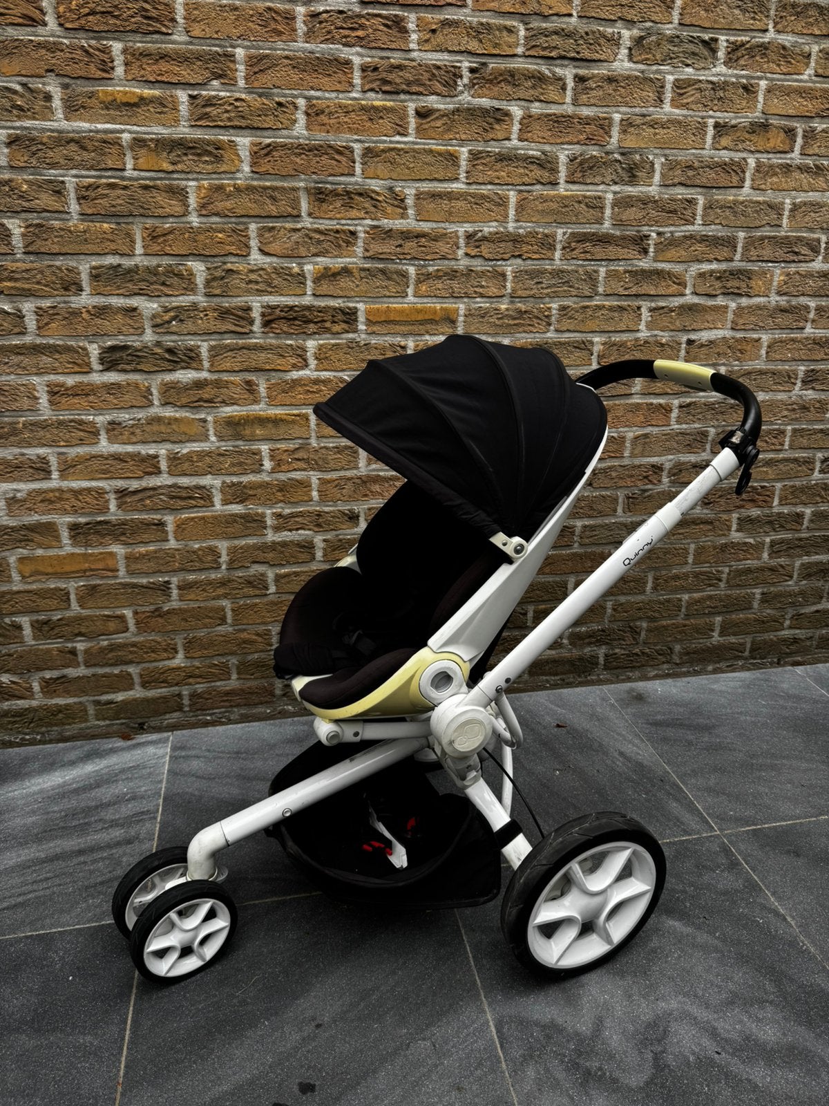 Quinny Buzz kinderwagen – compleet met alle accessoires, Kinderen en Baby's, Kinderwagens en Combinaties, Gebruikt, Quinny, Met reiswieg