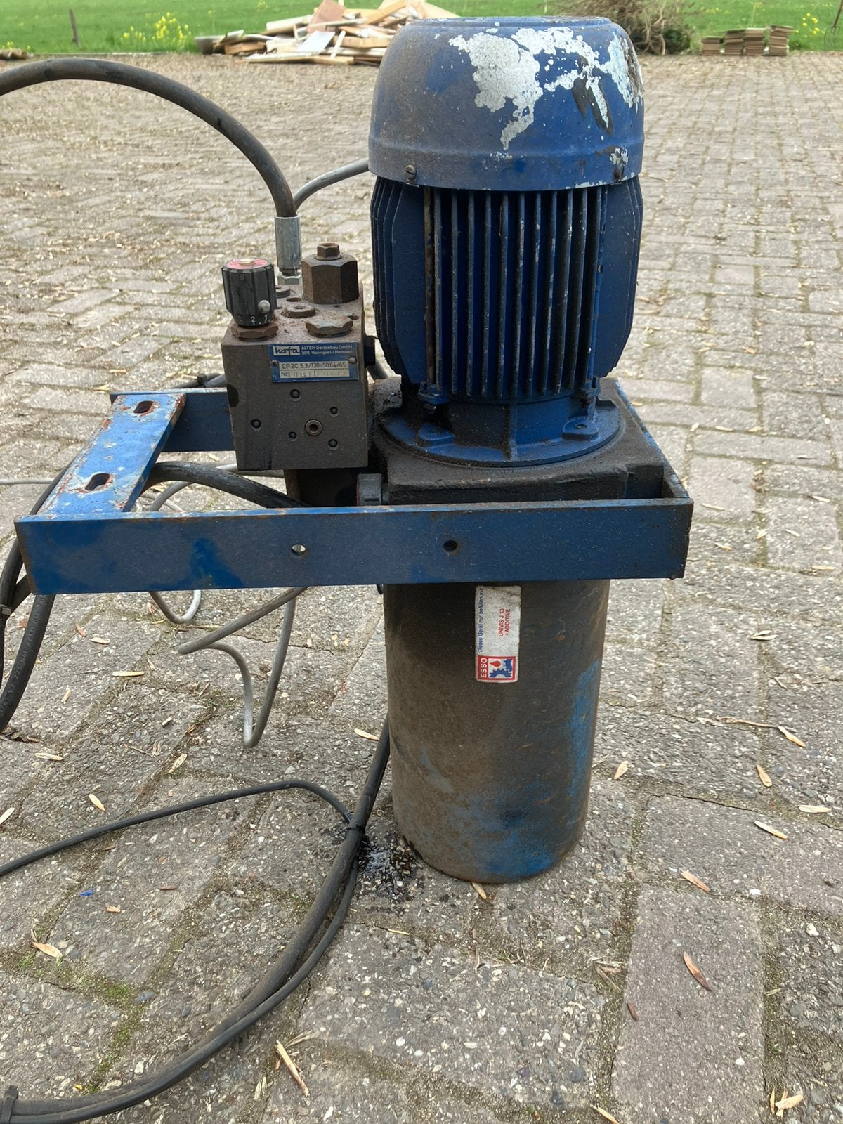Unité hydraulique 400 volts, Enlèvement, Comme neuf
