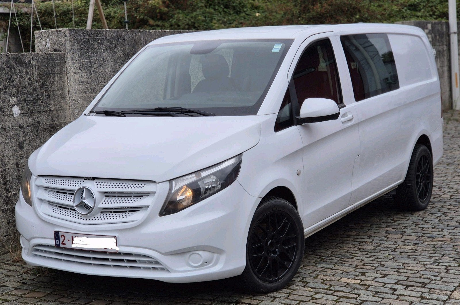 Mercedes vito doub cabine 5pls an2017.235mkm 9900€, Autos, Cuir, Euro 6, Boîte manuelle, Mercedes-Benz