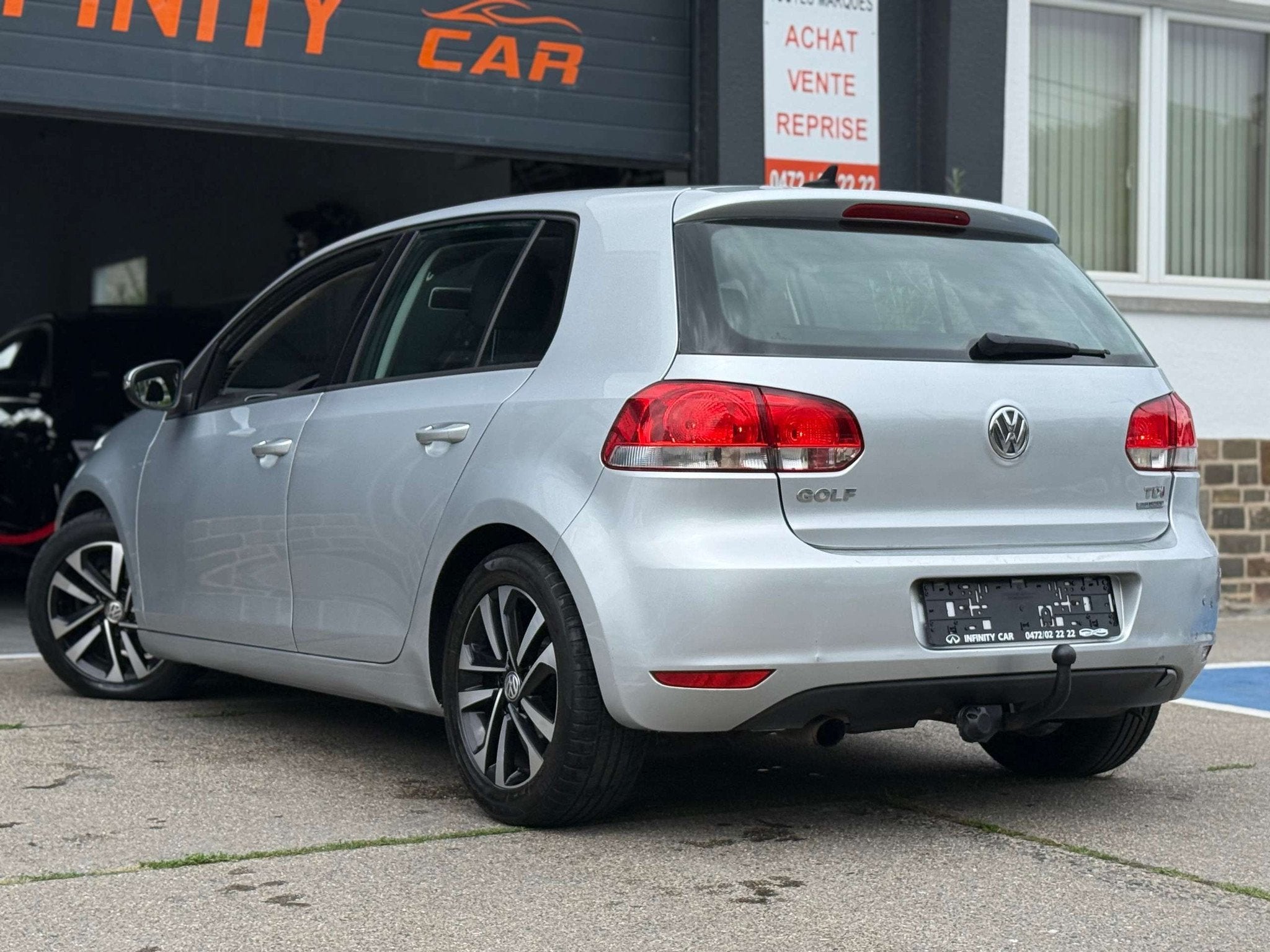 Volkswagen Golf 1.6 CR TDi Highline (bj 2011), Voorwielaandrijving, Gebruikt, Zwart, 4 cilinders