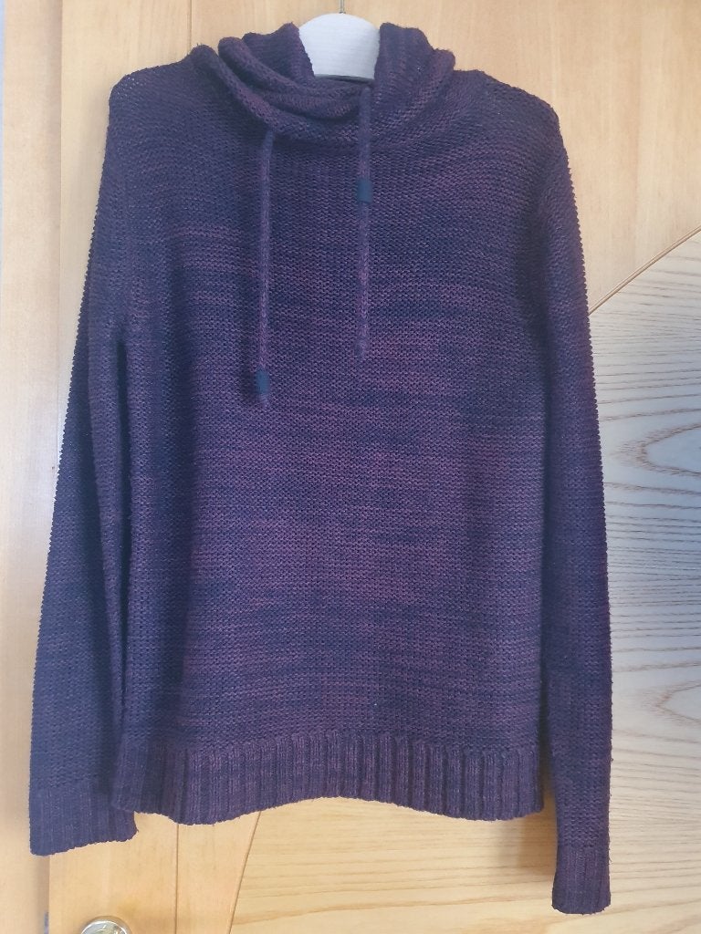 Bordeau-zwart getinte trui met kraag van Pull Bear maat S, Overige kleuren, Ophalen of Verzenden, Pull&Bear, Gedragen