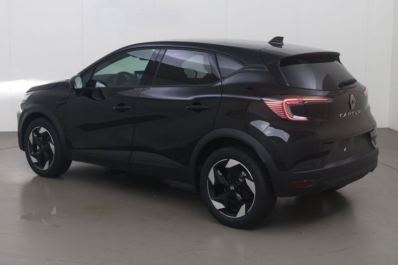 Renault Captur 1.3 tce techno 140 AT verw. Zetels, Auto's, Automaat, Stuurwielverwarming, 1362 kg, Gebruikt