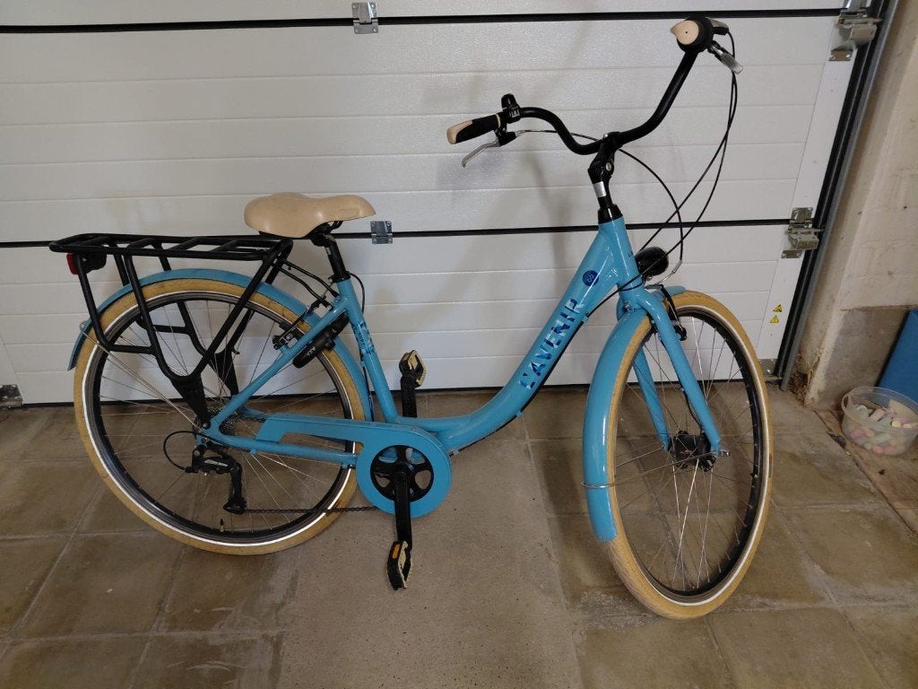 Toffe meisjesfiets L´avenir, L'Avenir, Gebruikt, Velgrem, Versnellingen
