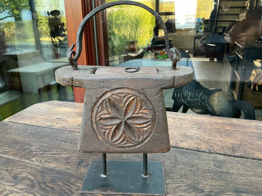 PETITE BOITE À GRAISSE ANTIQUE, Enlèvement