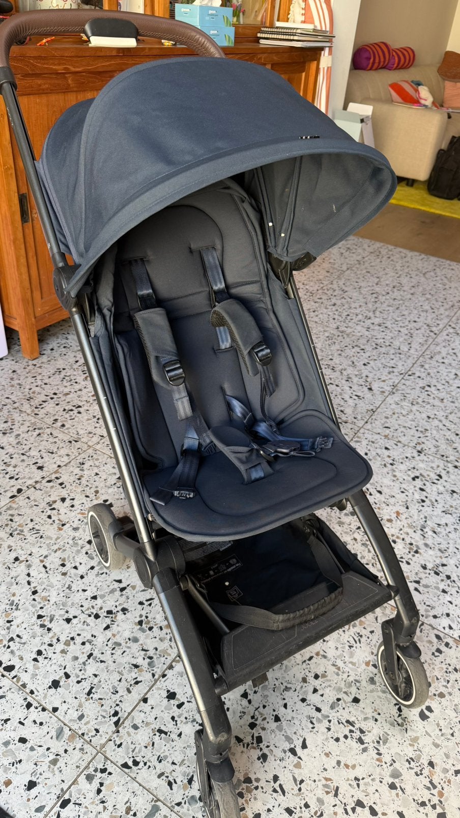Nette staat: Joolz AER+ in navyblauw met accesoires, Kinderen en Baby's, Buggy's, Ophalen, Gebruikt, Overige merken, Regenhoes