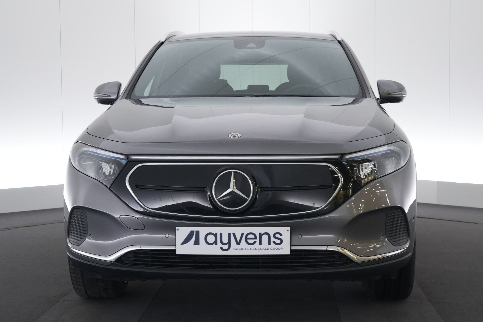 (2ASA856) MERCEDES-BENZ EQA, Argent ou Gris, Achat, Entreprise, Carnet d'entretien