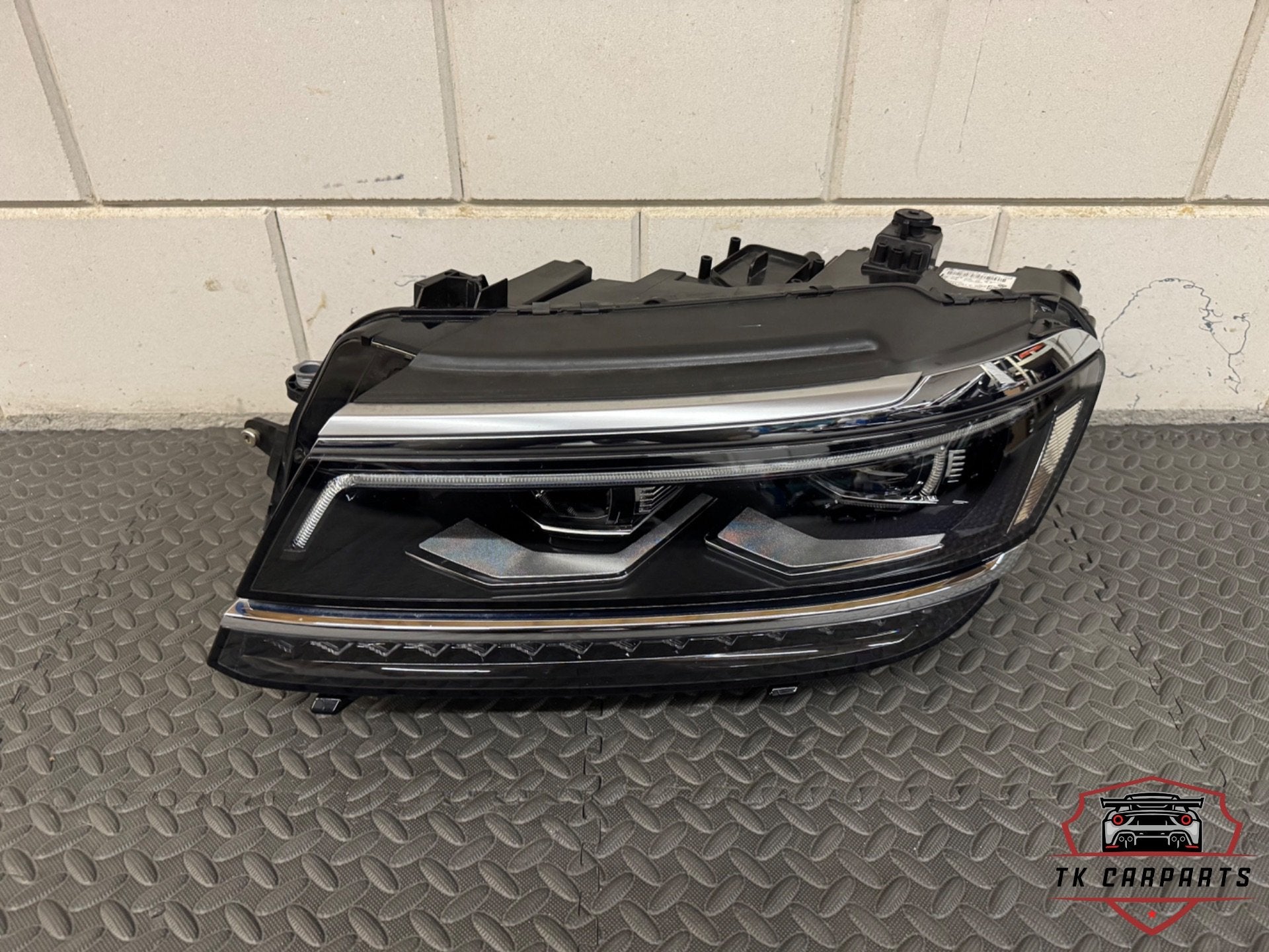 Volkswagen Tiguan full led koplamp links 5nb941081e, Volkswagen, Volkswagen AG, Nieuw, Vw@volkswagen.de