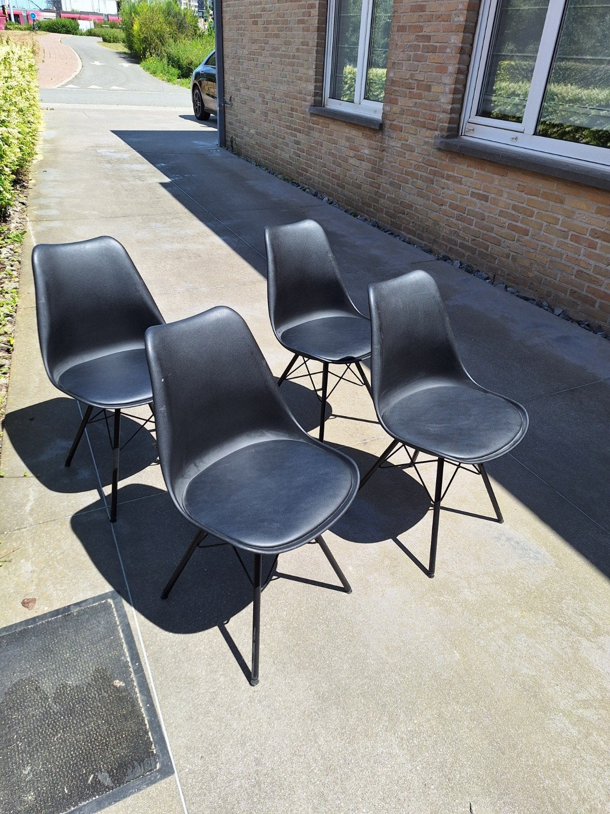 4 keukenstoelen, Ophalen, Zwart