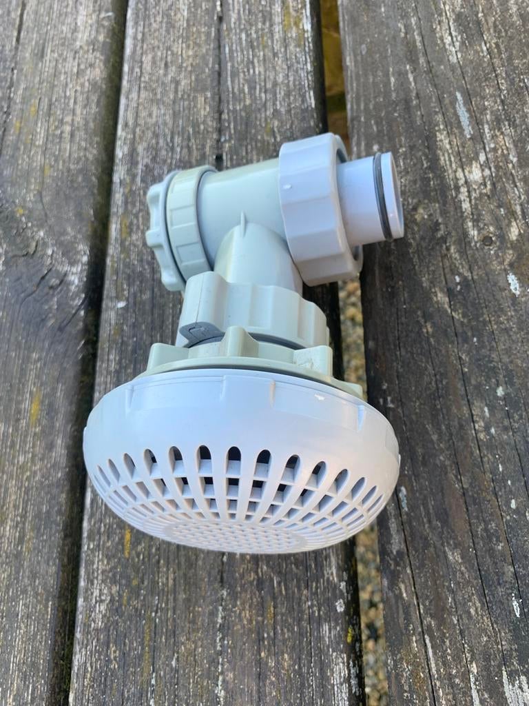 Tweeweg kogelkraan en afsluit voor intexzwembad, Ophalen, Zo goed als nieuw