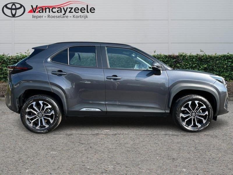 Toyota Yaris Cross Executive+Executivepack+cam+gps+sens V+A, Autos, Toyota, Argent ou Gris, Achat, Euro 6, 116 ch
