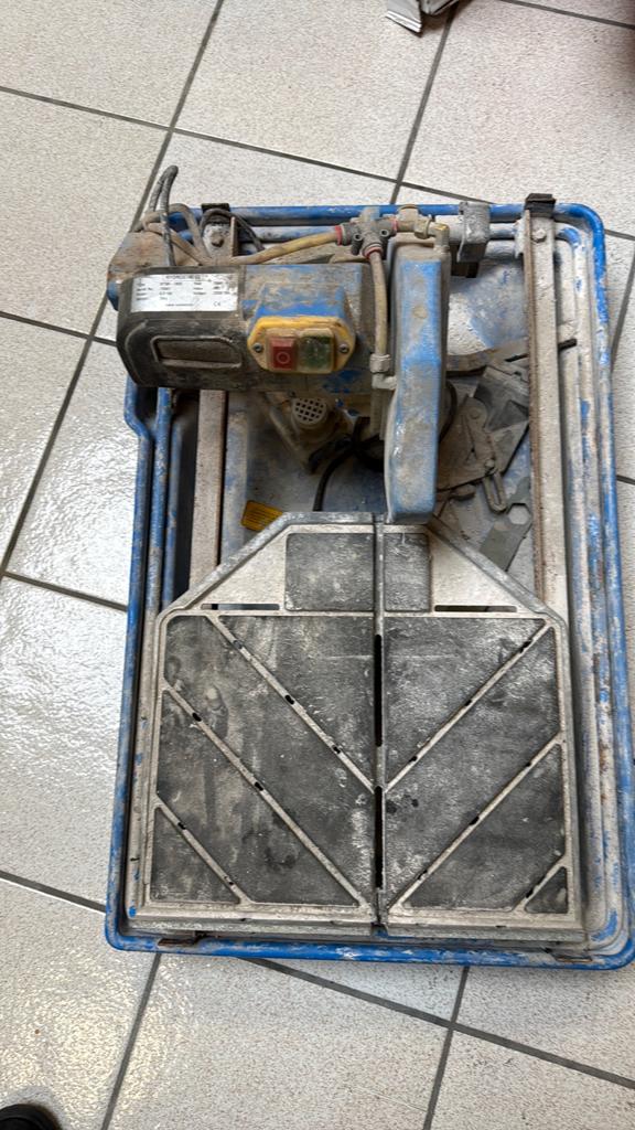 Diamantzaag op water, Doe-het-zelf en Bouw, Gereedschap | Slijpmachines, Ophalen, Gebruikt