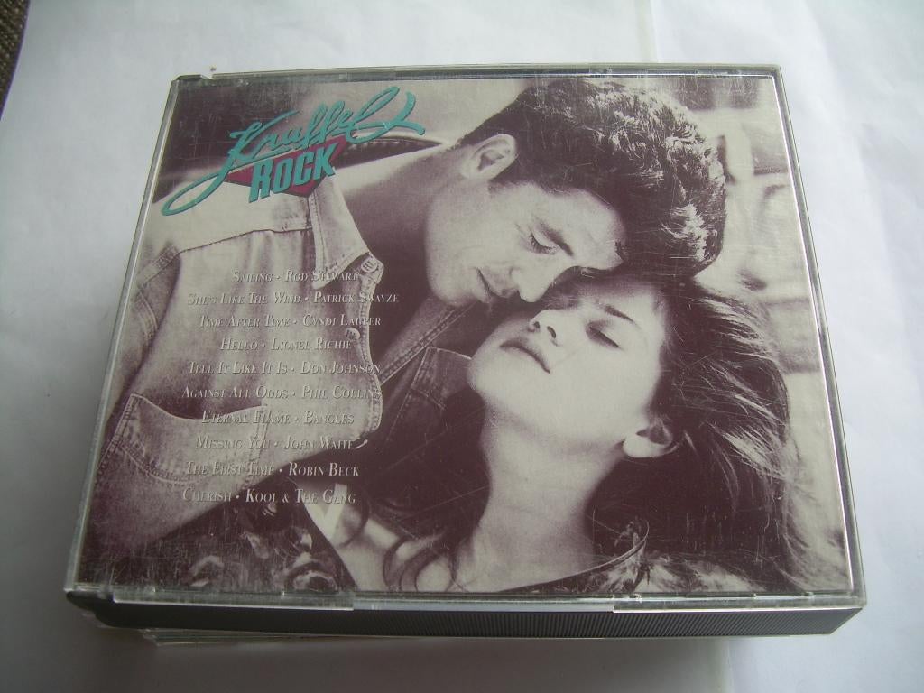 2 CD BOX - KNUFFELROCK - VOL 1, Cd's en Dvd's, Ophalen of Verzenden, Zo goed als nieuw, Pop, Boxset