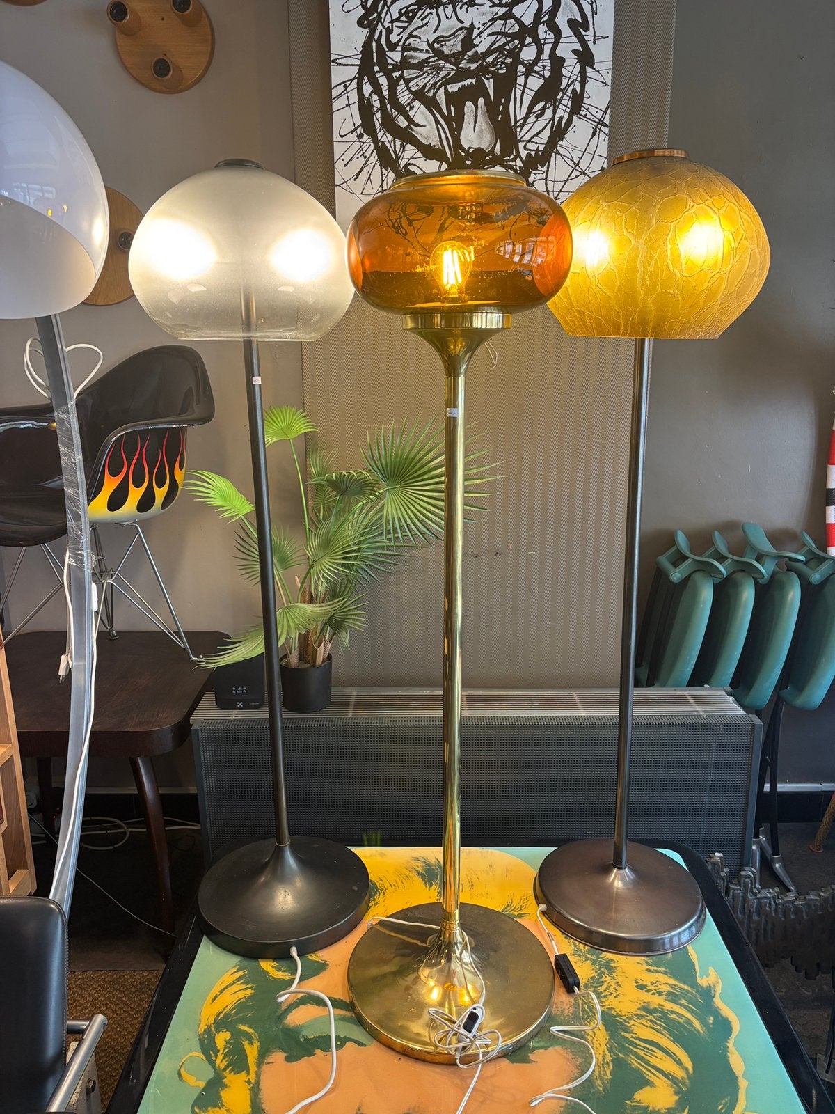 Vintage vloerlamp Hongarije, Huis en Inrichting, Lampen | Vloerlampen, Ophalen
