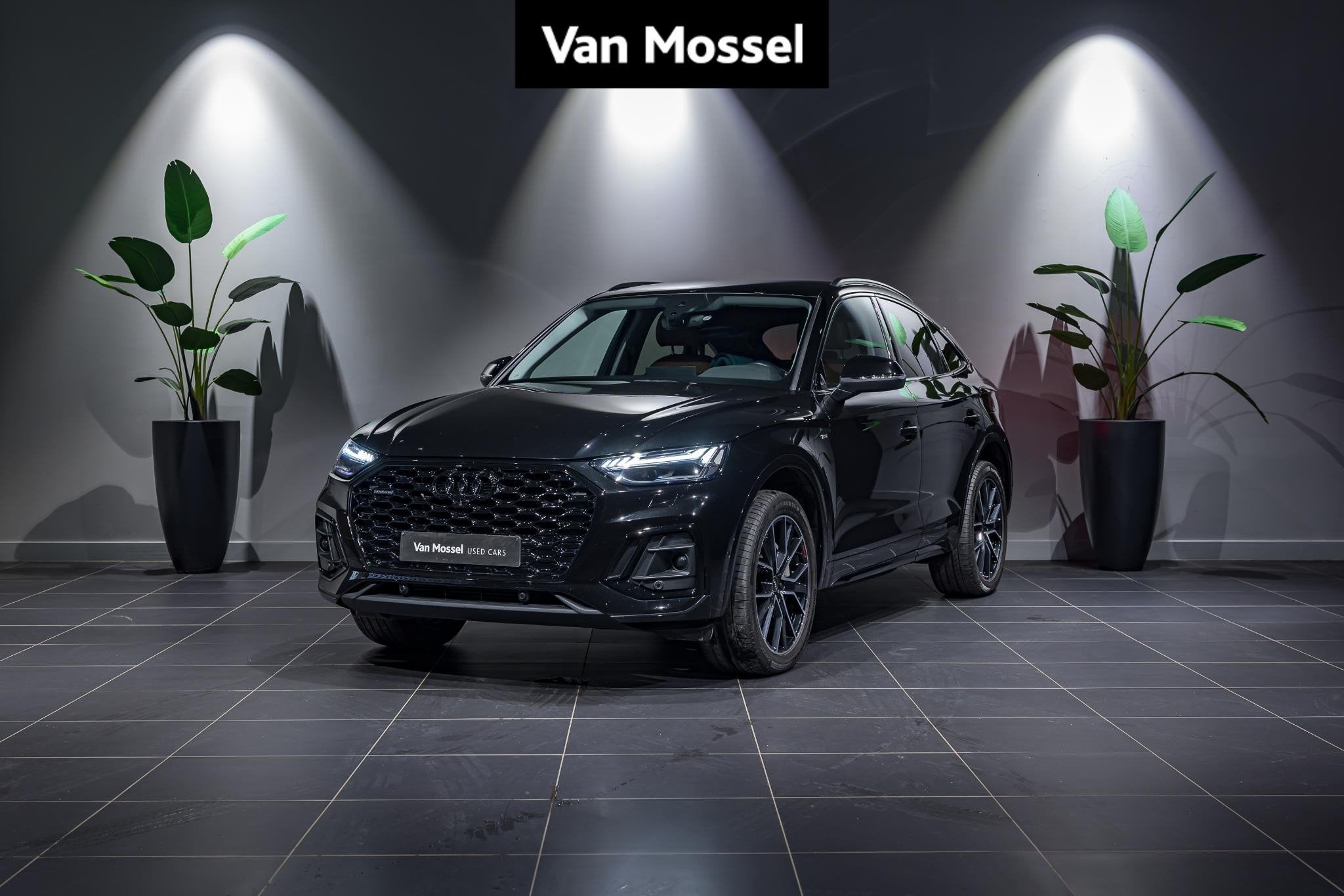 Audi Q5 50 TFSIe SB S-Line quattro SHADOW LOOK | TREKHAAK |, Automaat, Zwart, Hybride Elektrisch/Benzine, Audi