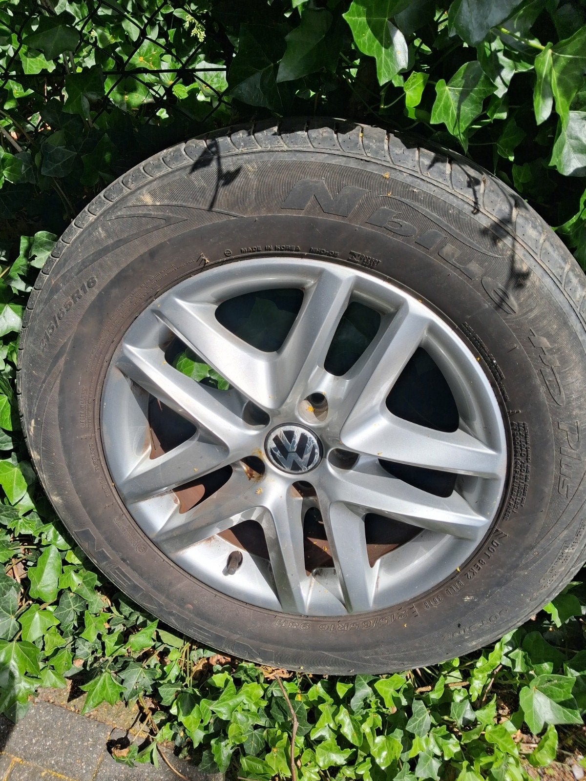 Originele velgen en banden vw tiguan, Auto-onderdelen, Ophalen, Band(en)