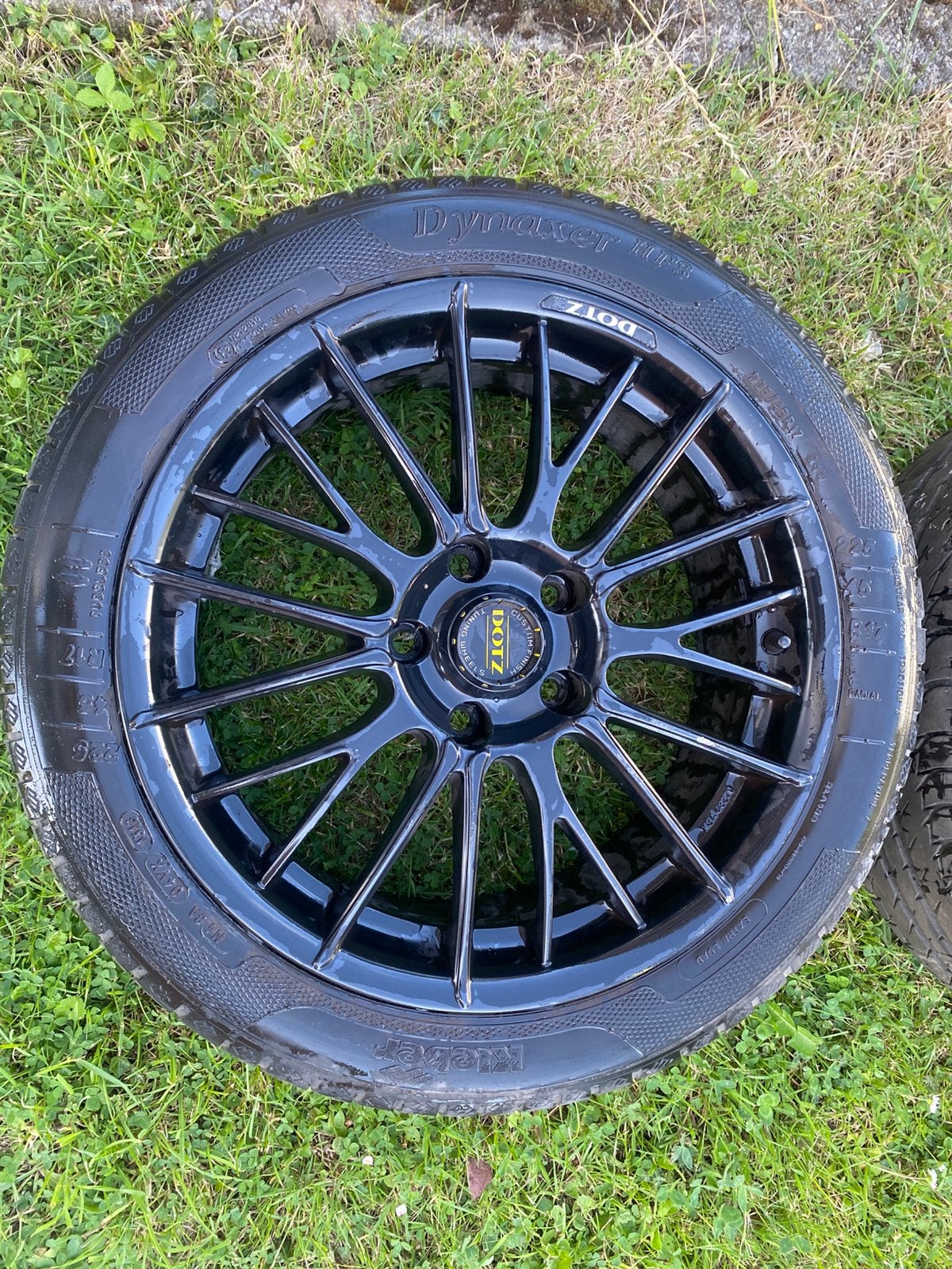 Pneu et jante 225/45 R17, Autos : Pièces & Accessoires, Pneus & Jantes, Enlèvement ou Envoi
