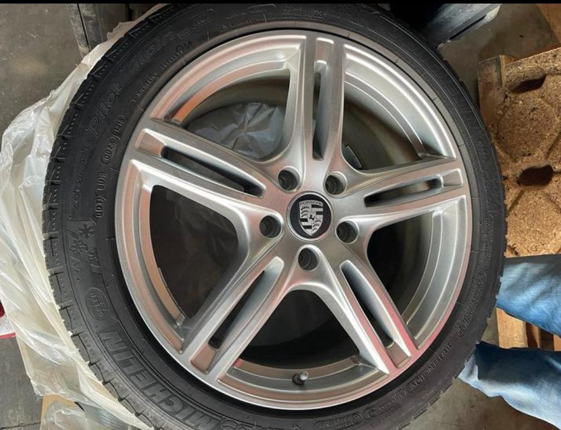 Porsche panamera winterset, Auto-onderdelen, Ophalen, Gebruikt, Banden en Velgen, Winterbanden