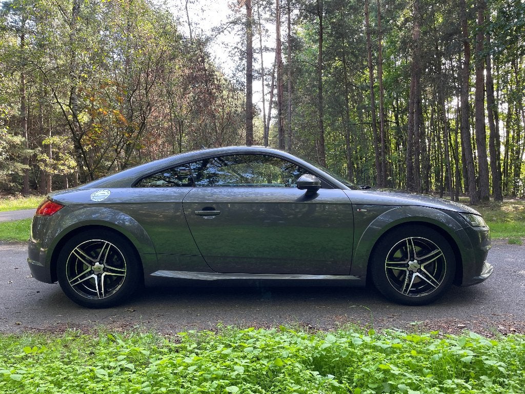 Audi TT coupé 2.0 TFSI S Tronic quattro S Line, Autos, Argent ou Gris, Euro 6, 169 kW, Noir