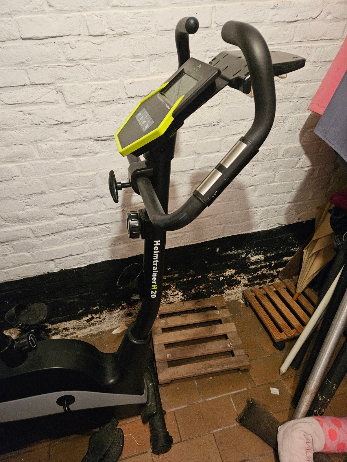 home trainer H20, Sports & Fitness, Enlèvement, Utilisé, Jambes, Vélo d'appartement