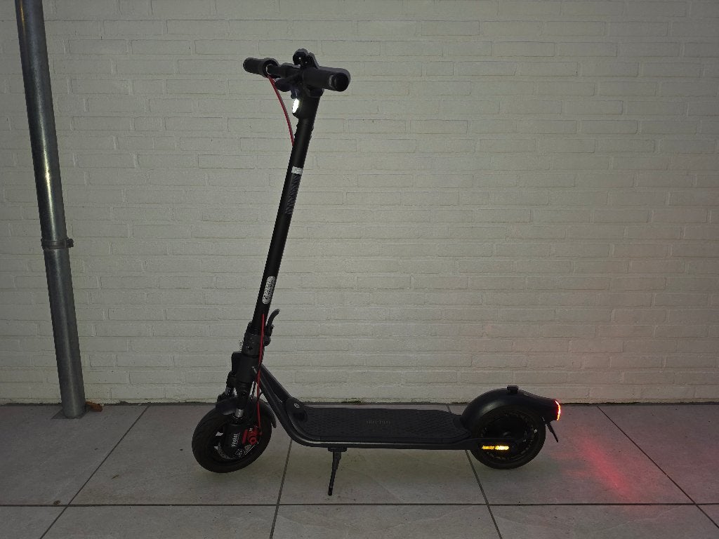 Segway Ninebot F2 E-step - Zo goed als nieuw, Fietsen en Brommers, Ophalen, Zo goed als nieuw, Elektrische step (E-scooter), Segway-Ninebot