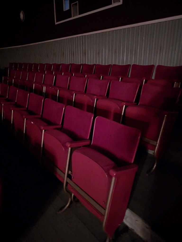 cinema stoelen, Antiek en Kunst, Ophalen