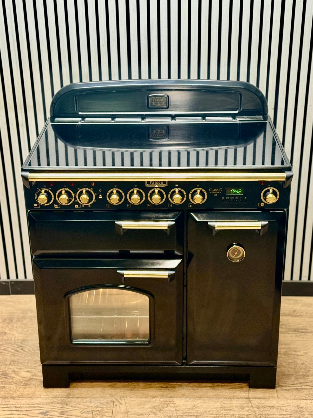 Luxe Falcon Classic De Luxe INDUCTIE Zwart/messing 90 cm, Zakelijke goederen, Horeca | Keukenapparatuur, Ophalen of Verzenden