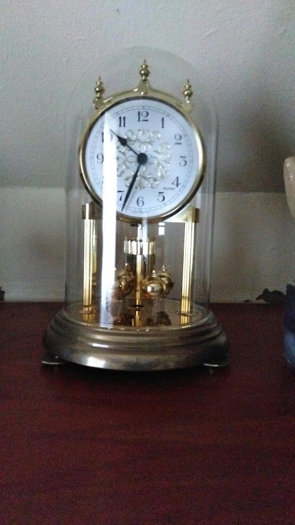 ensemble d'horloges, Enlèvement